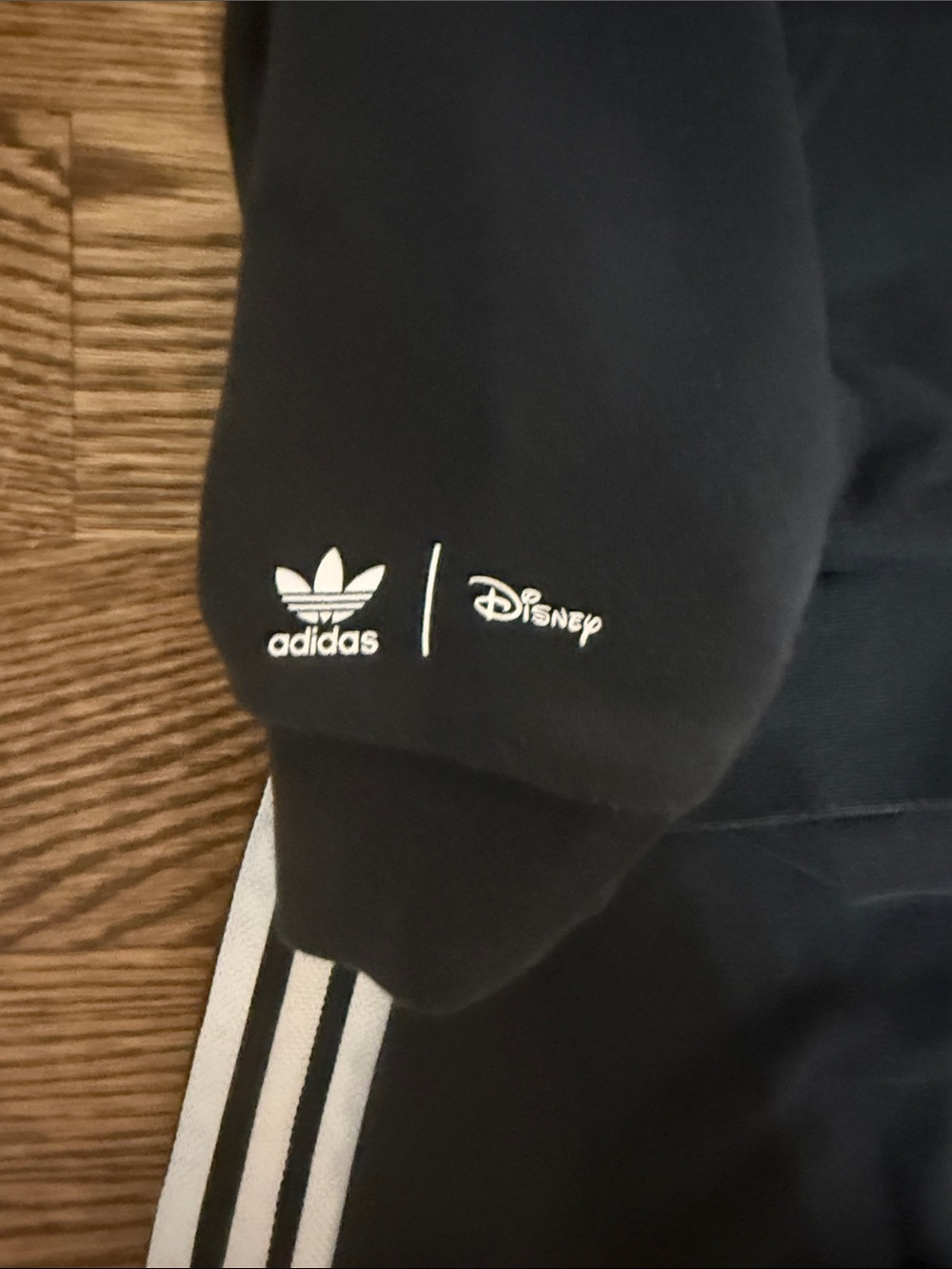 adidas Disney Matching Set - Picture 3 of 5